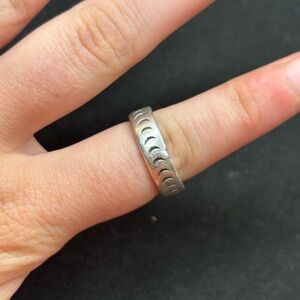 Vintage TG.39 Mexico 925 Sterling Silver Crescent Moon Ring